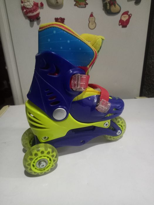 Vendo patins praticamente novos!!!
