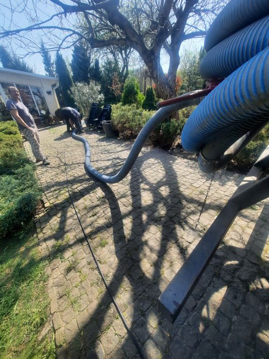 Чистка ям, чистка від мулу, мулосос, илосос, ілосос, викачка, выкачка