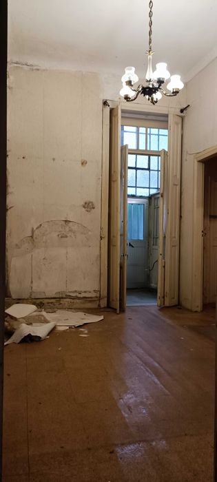 Venda apartamento T2 + 1 R/C a 70 metros da Rotunda da Boavista