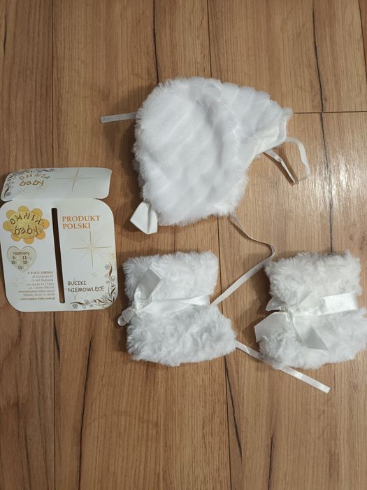 Ubranko do chrztu dla dziewczynki 68