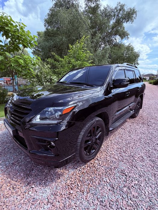 Lexus LX 570 2016