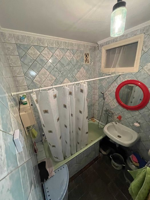 Продам трикімнатну квартиру