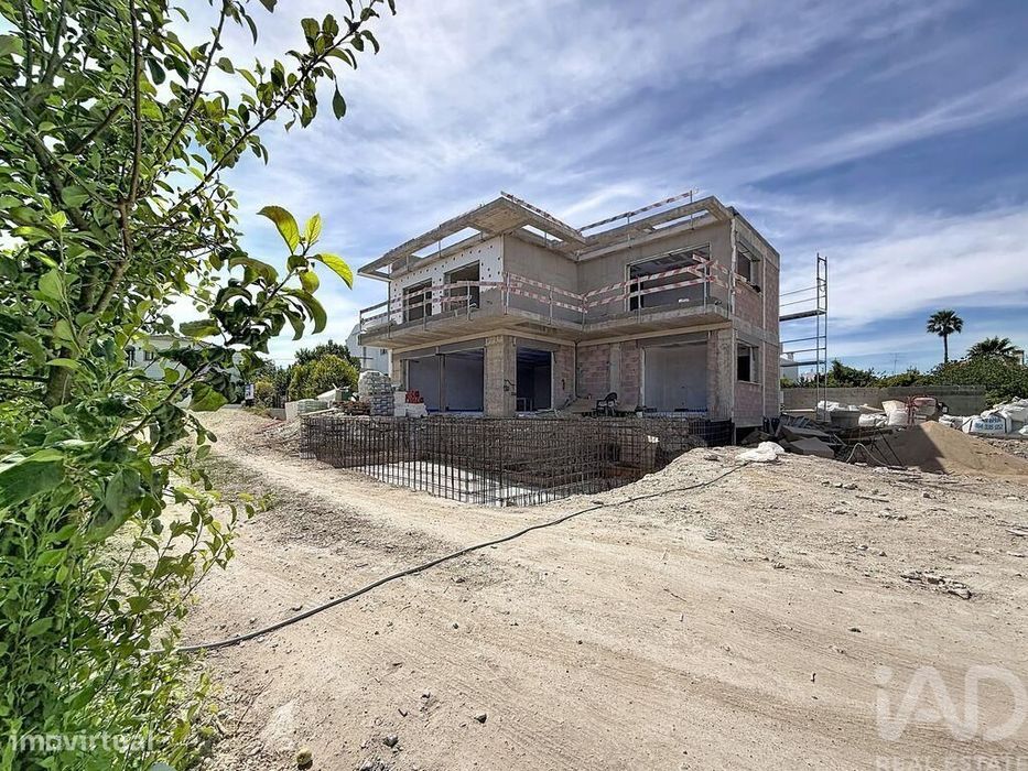 Casa / Villa T4 em Luz de Tavira e Santo Estêvão de 422,00 m2