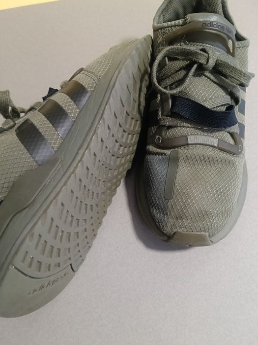 Tenis Adidas U Path Run 
Cor: Verde