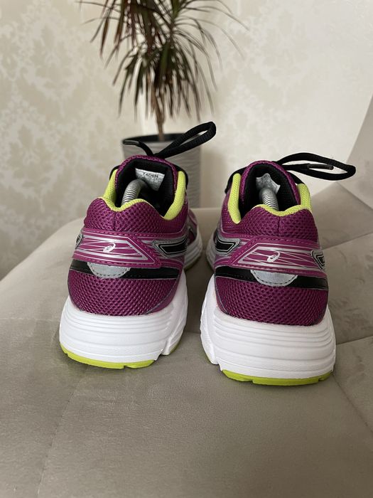 Кросівки Asics Patriot 7