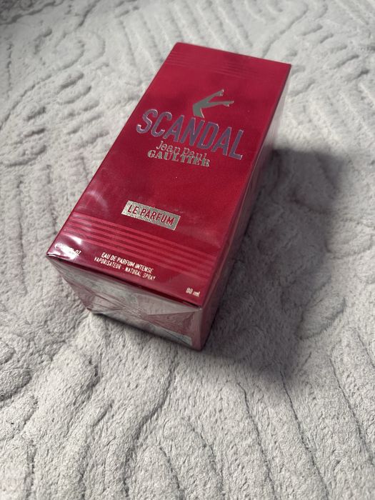 Жіночий парфум Jean Paul Gaultier Scandal Le Parfum