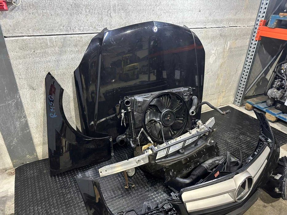 Frente completa Mercedes Benz W 204 COUPÉ C220     (2014)