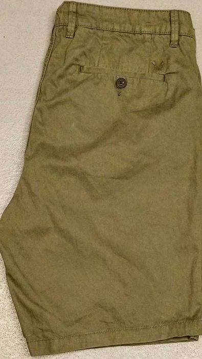 R) CREW męskie krótkie spodenki Roz.34