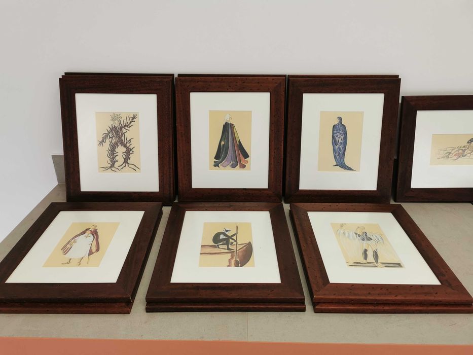 14 quadros 35x30 cm.