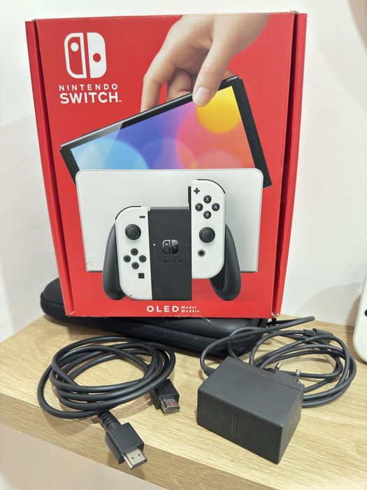 Nintendo Switch OLED Branca - COMO NOVA
