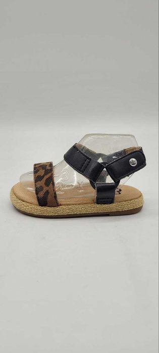 Шкіряні босоніжки для дівчинки UGG Оригінал 18, 23 р.