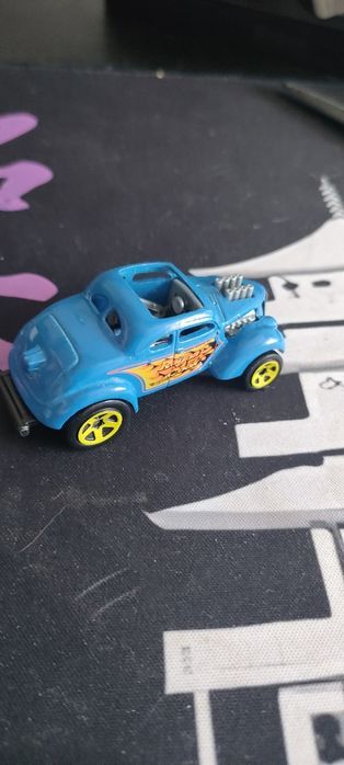 Pass'n Gasser hot wheels
