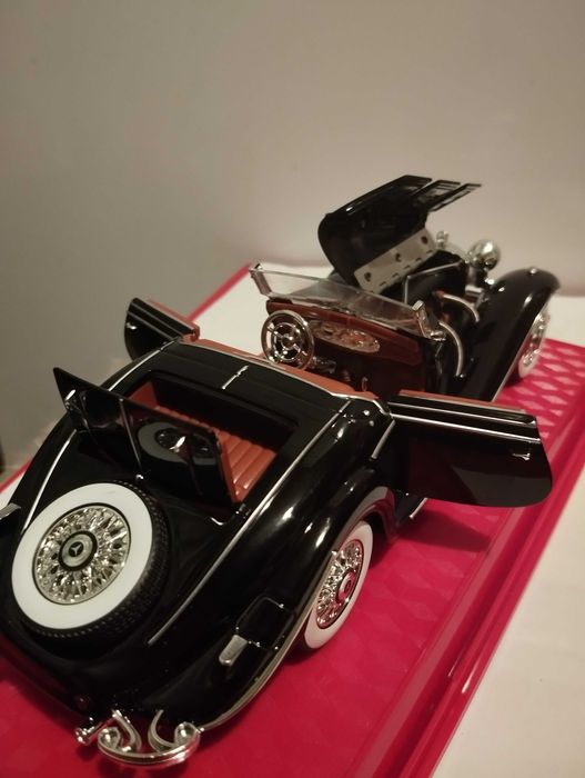 Модель авто Mercedes-Benz 500K Special Roadster.1936 г.1/24