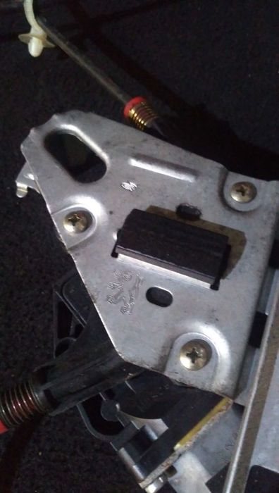 Elevador Frente Esq Peugeot 206 Hatchback (2A/C)