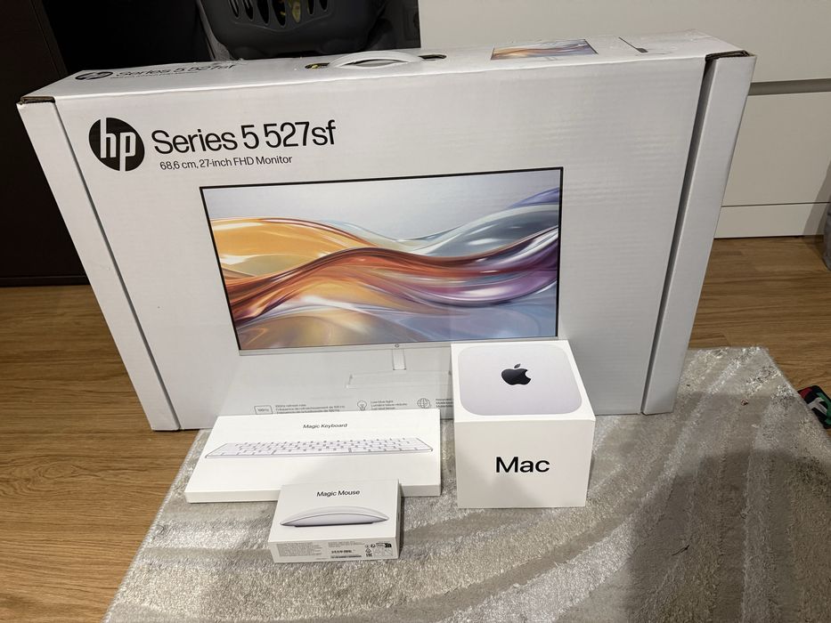 Mac mini M4 + Teclado Apple + Rato Apple + Monitor HP