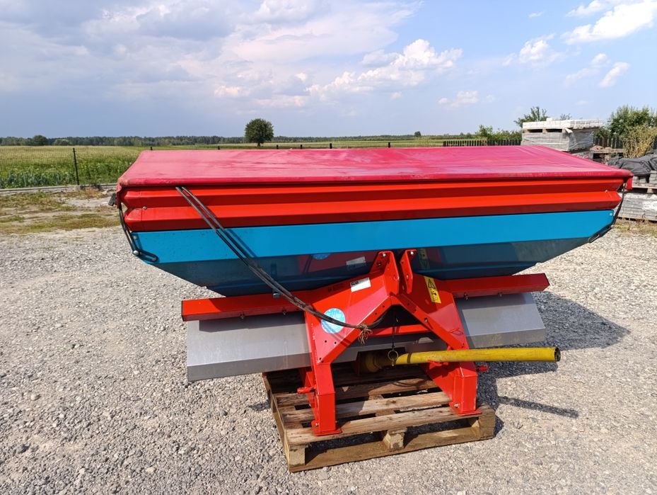 Rozsiewacz Sulky 1800l