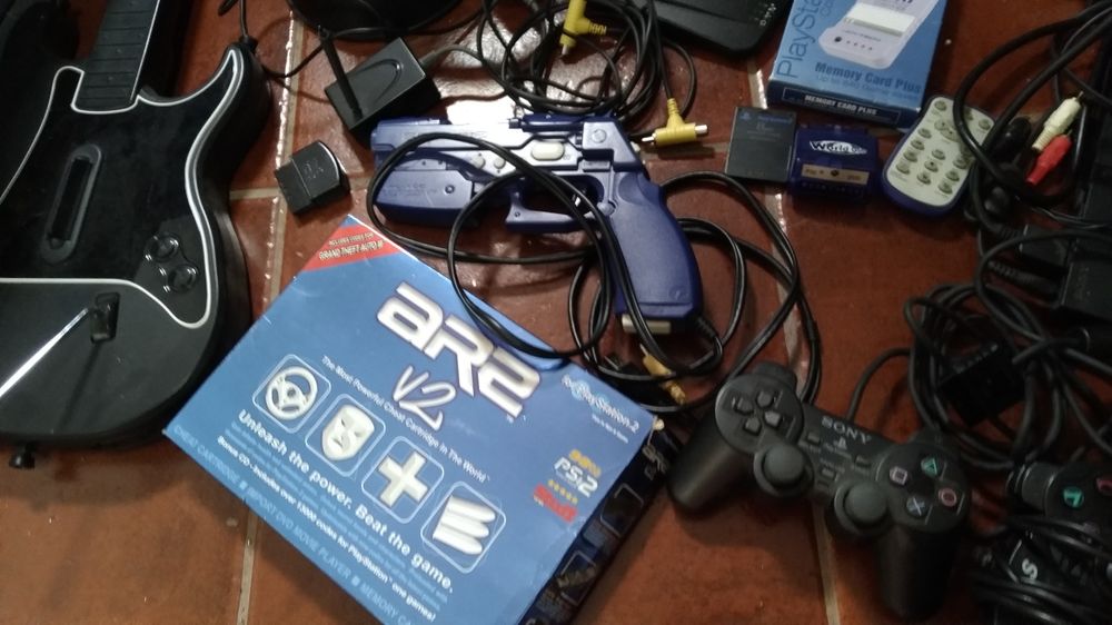 PS2 e Varios Acessorios e Jogos