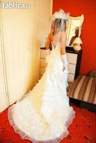 Sprzedam suknię ślubną typ: HISZPANKA