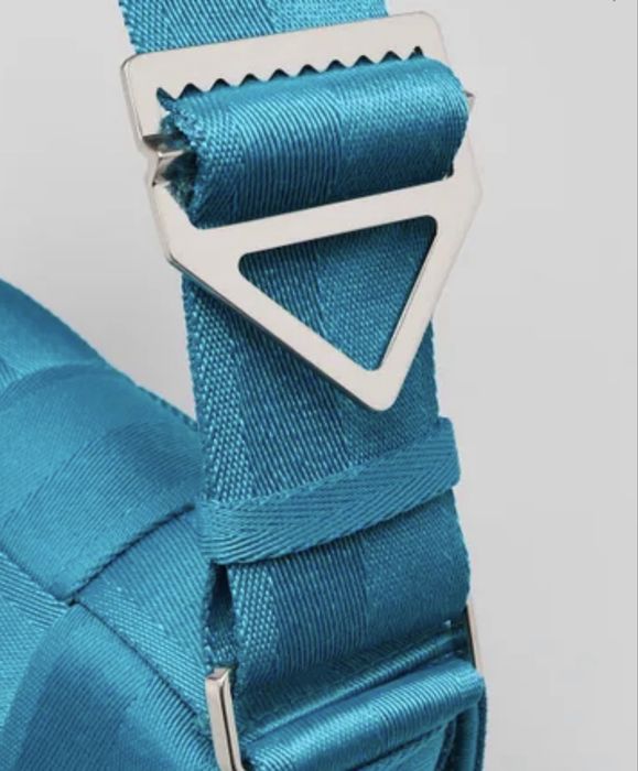 Продам сумку bottega veneta оригинал