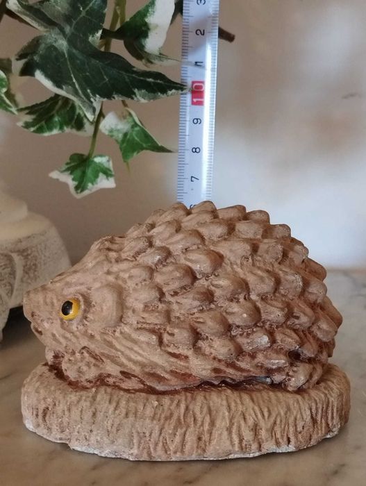 Ouriço Caixeiro em Terracota