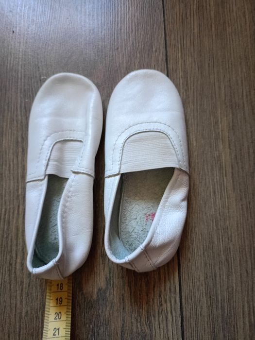 Чешки на танці Танцювальні балетки Балетки для дівчинки