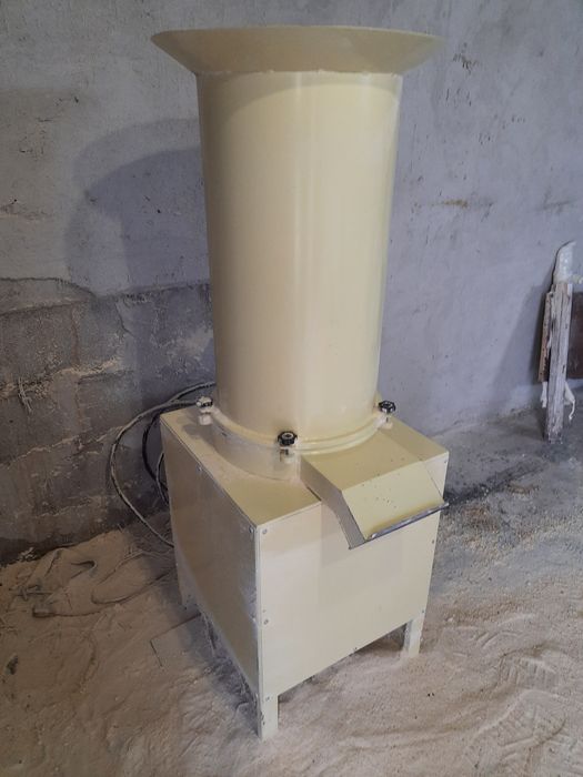 Измельчитель для сухарей.