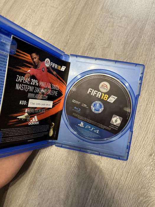 FIFA 18 PS4, стан нового диск игра для приставки