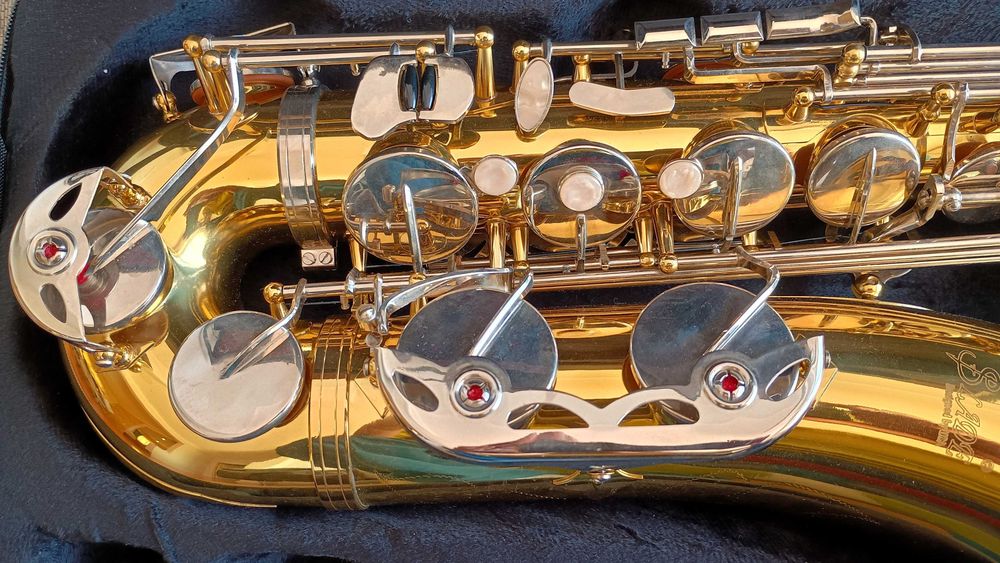 SAXOFONE Tenor da marca Slade