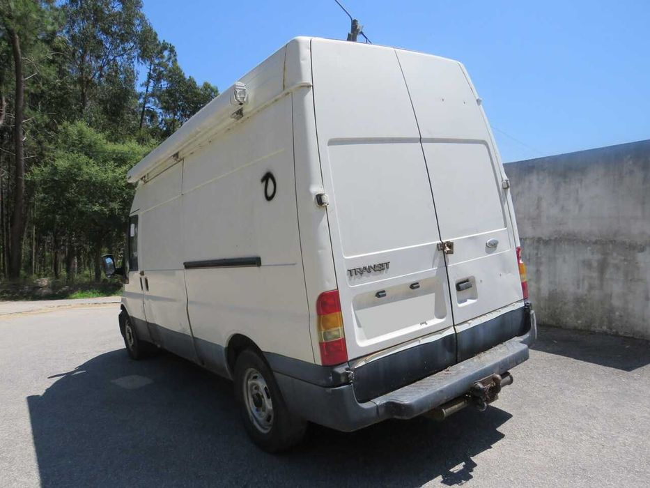 Ford Transit 2.4TDCi de 2003 - Peças Usadas