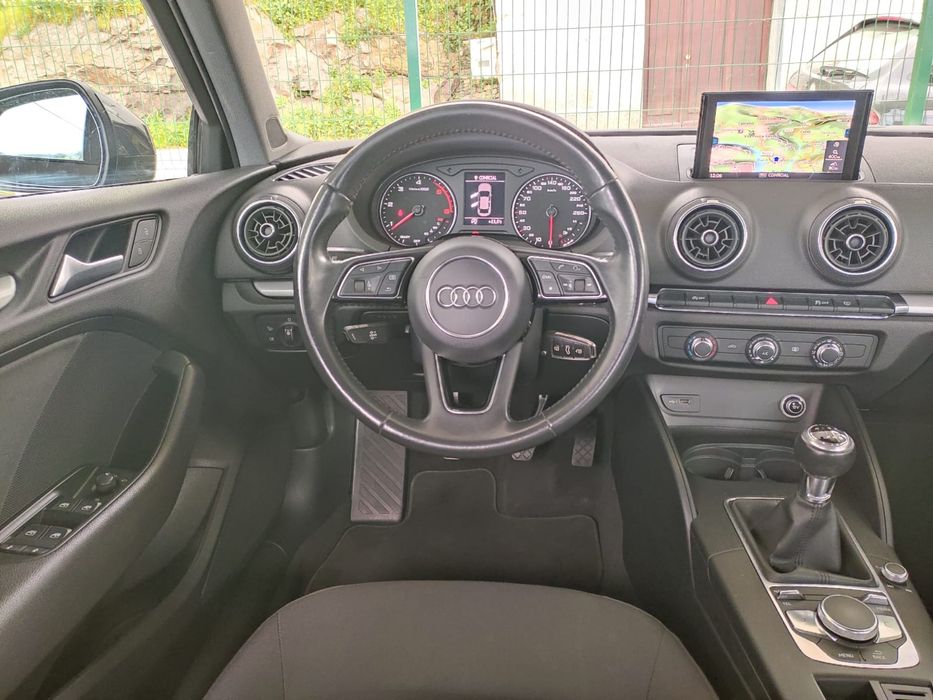 Audi A3 limousine 1.6tdi 116cv