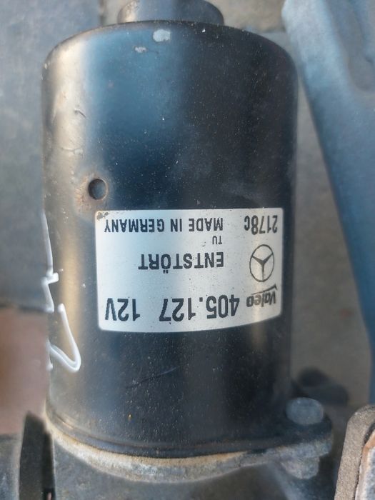 Трапеція двірників мерседес w169 , w245. А , В клас