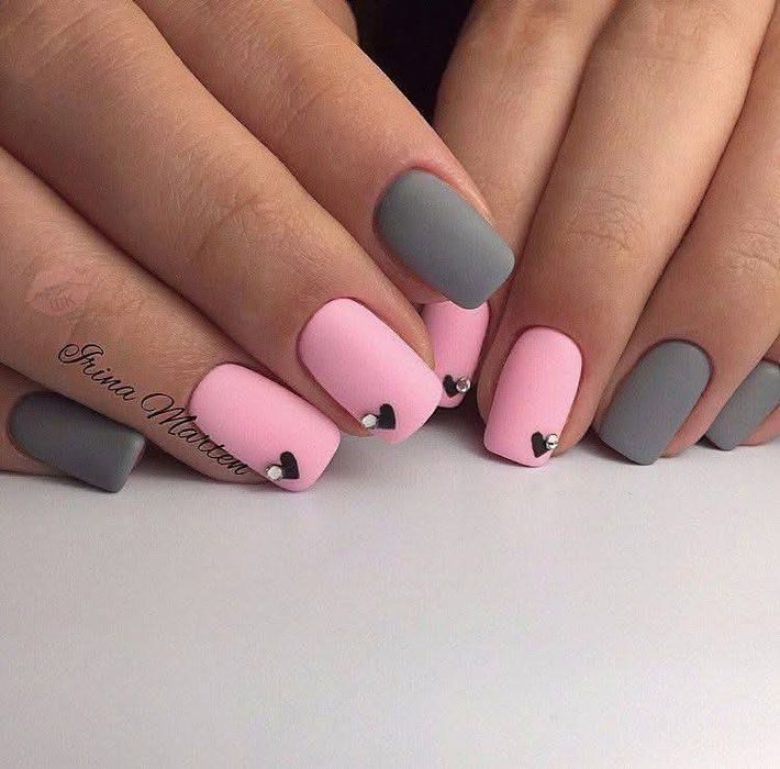 Manicure żelowy dopełnienie przedłużenie paznokcie modele