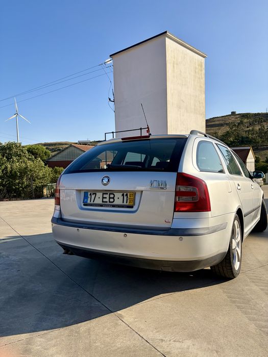 Skoda Octavia — fotografia 2