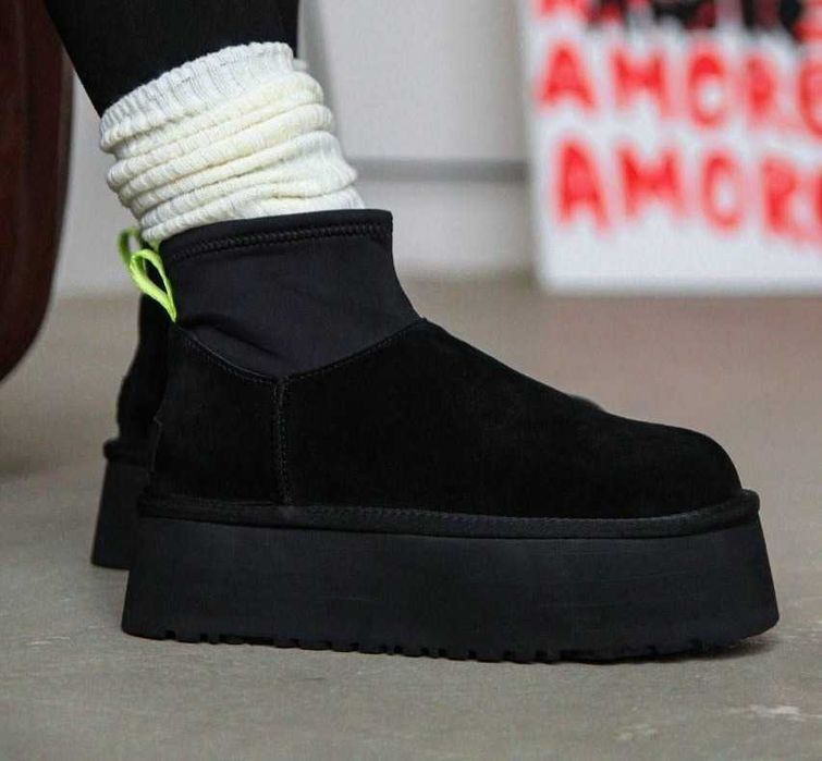 Угги/Угг/Уггі/Уги/Угі/UGG Australia Classic Mini Dipper Black/39розмір