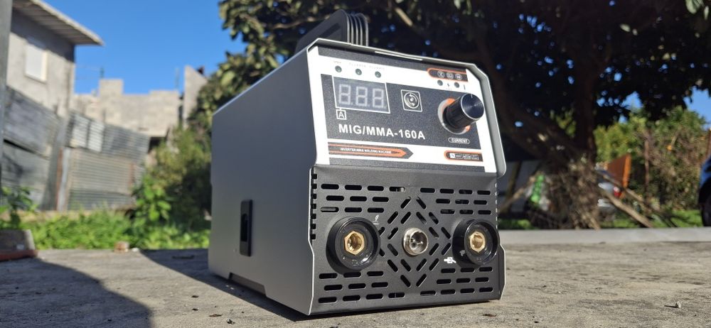 Máquina de Soldar MIG/MMA 160A – Inverter | 220V