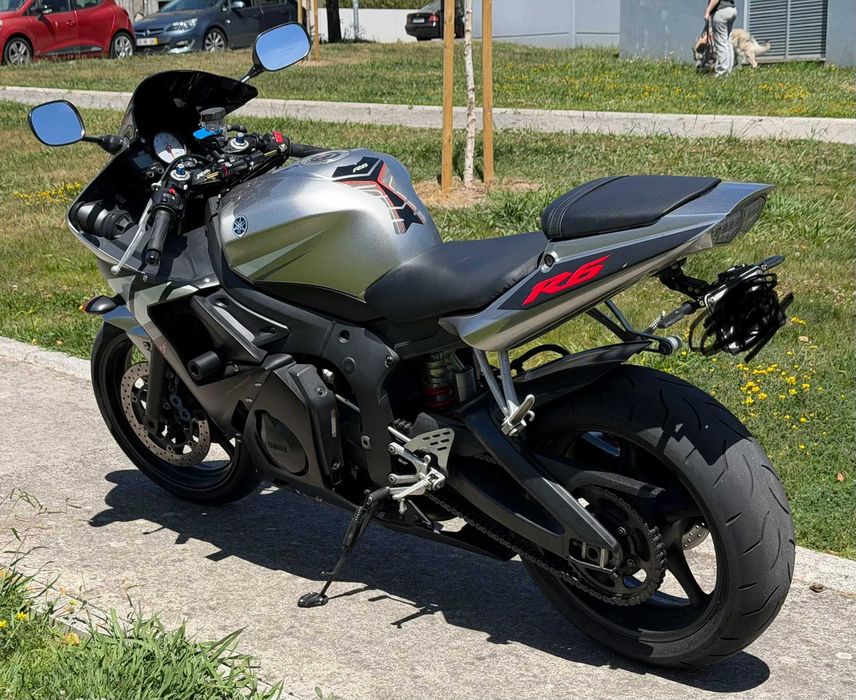 Yamaha YZF-R6 14,000 km Injeção