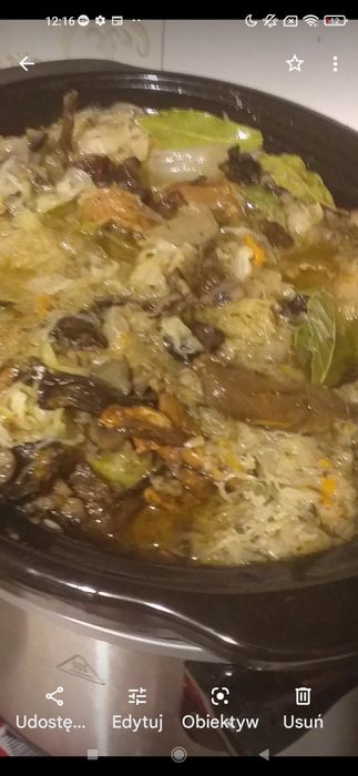 Pierogi wigilijne z kapustą i grzybami