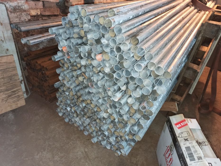 Słupki ogrodzeniowe rury TRANSPORT fi38, 42,48