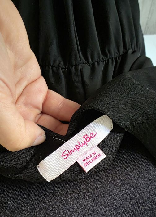 Elegancka długa czarna sukienka maxi plus size 48 szyfon sylwester