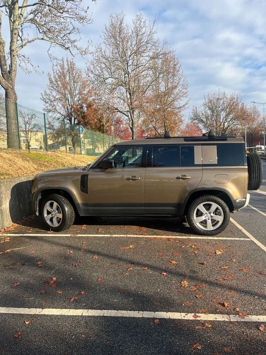 Land Rover Defender 2.0 P400e 110 AWD S
