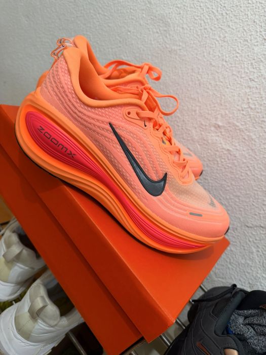 Nike Vomero Plus
