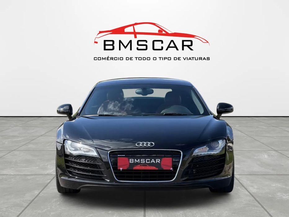 AUDI R8 carbono