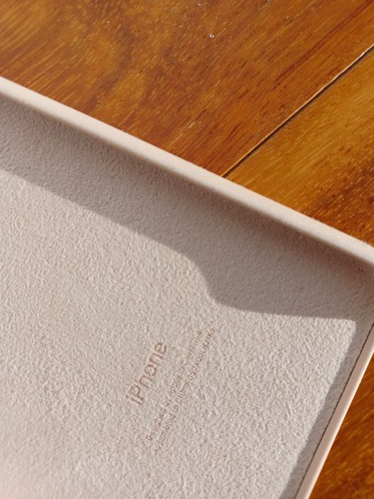 Original iPhone 8 Plus case, like new64551195701379122