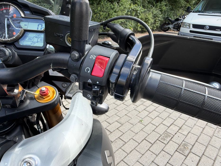Suzuki DL 1000    2015