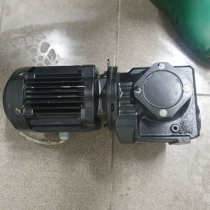 Silnik Saw Eurodrive 0.25kW z przekladnia