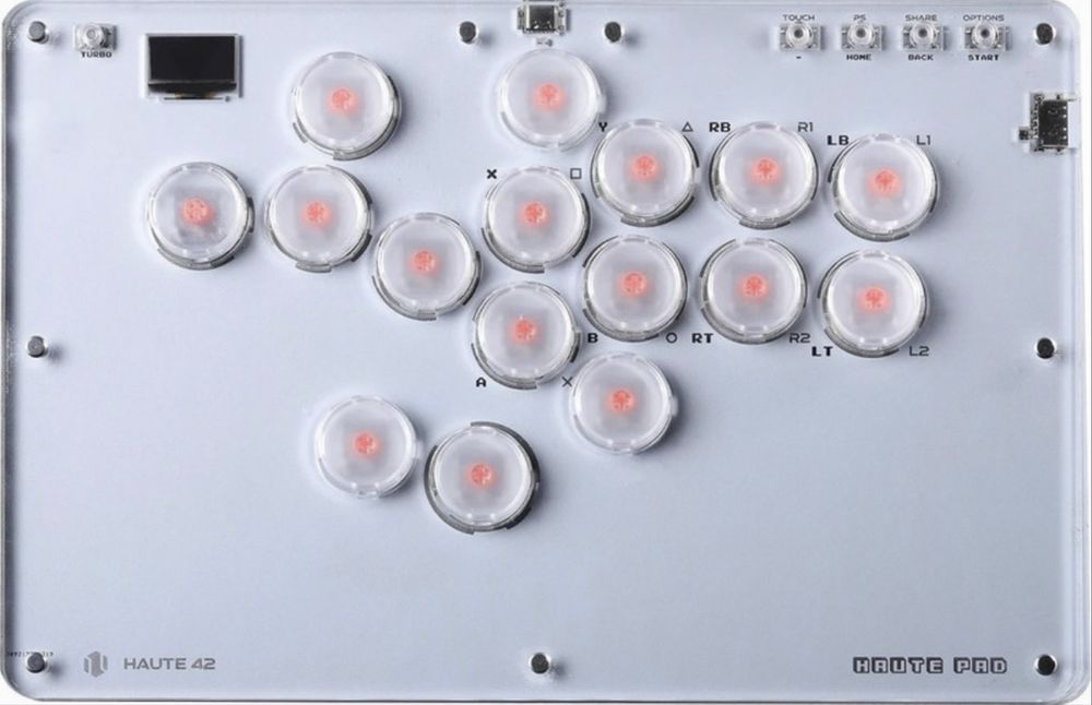 Haute42 Hitbox Comando447280684415078400