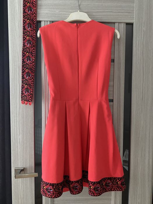 Сукня. Плаття. Вишите плаття. Вишиване плаття