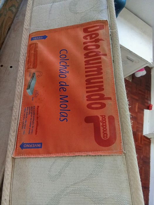 Estrado com colchao