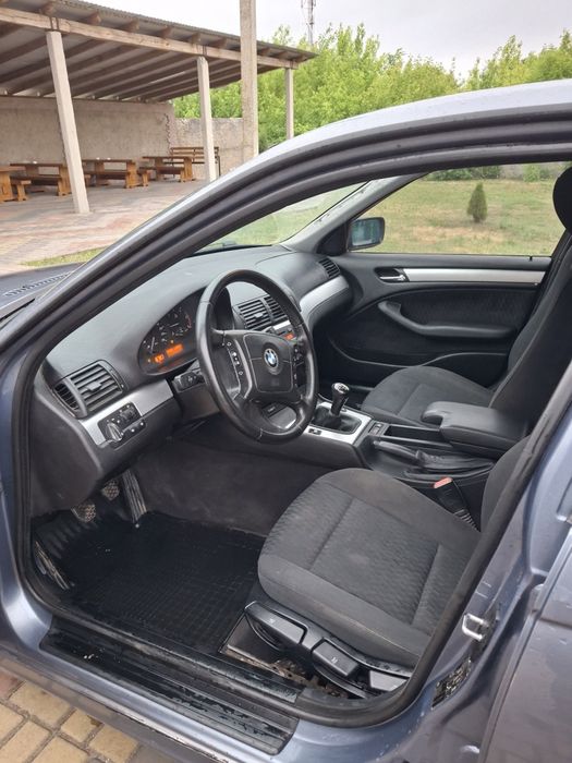 Продам машину BWM e46