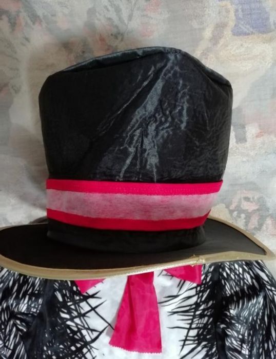 Карнавальний костюм Кіт у капелюсі на 9-10років